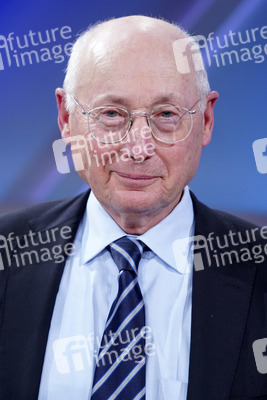 Talkshow 'maischberger. die woche' in Köln