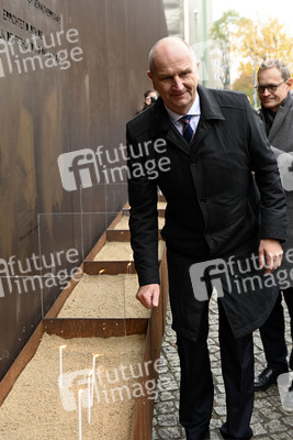 Gedenkveranstaltung zu 30 Jahre Mauerfall in Berlin