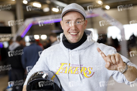 Charity-Kartrennen in Köln