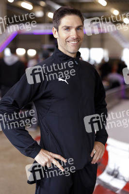 Charity-Kartrennen in Köln