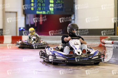 Charity-Kartrennen in Köln