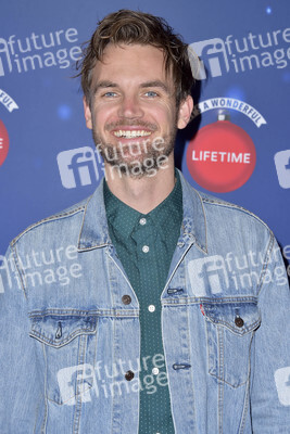 Eröffnung der 'Say Santa Photo Experience' in Glendale