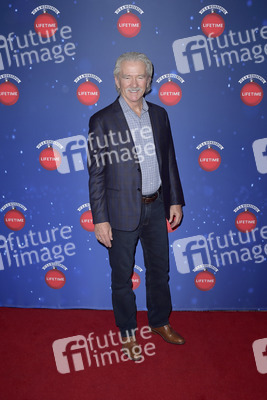 Eröffnung der 'Say Santa Photo Experience' in Glendale