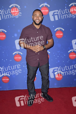 Eröffnung der 'Say Santa Photo Experience' in Glendale