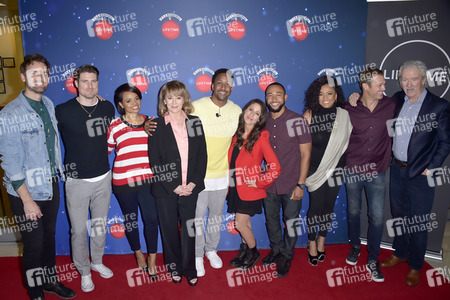 Eröffnung der 'Say Santa Photo Experience' in Glendale