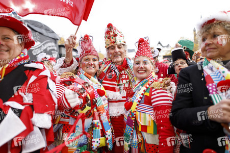 Karnevalsauftakt 2019 in Köln