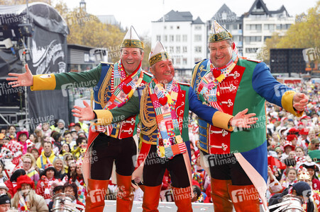 Karnevalsauftakt 2019 in Köln