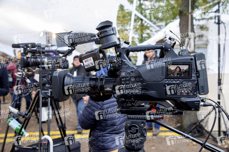 Einweihung des Denkmals für die im Auslandseinsatz getöteten französichen Soldaten in Paris