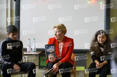 Lesestunde mit Bundesfamilienministerin Franziska Giffey in Berlin