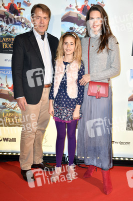 Theaterpremiere 'Im Labyrinth der Bücher' in Berlin