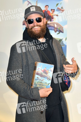 Theaterpremiere 'Im Labyrinth der Bücher' in Berlin