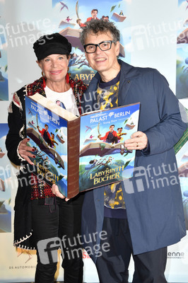 Theaterpremiere 'Im Labyrinth der Bücher' in Berlin