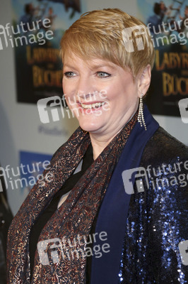 Theaterpremiere 'Im Labyrinth der Bücher' in Berlin