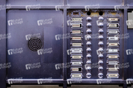 Symbolfoto Klingelschilder