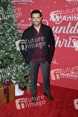 Screening 'Countdown to Christmas' in Los Angeles