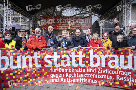 'Bunt statt braun' Demo in Hannover