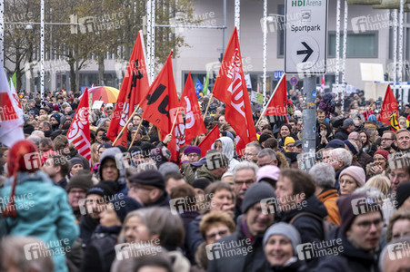 'Bunt statt braun' Demo in Hannover