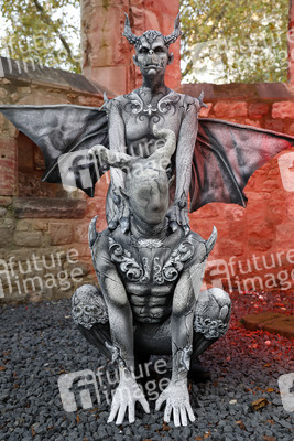GEEK ART: Gargoyle