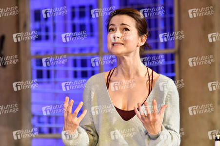 Theaterprobe 'Skylight' in Berlin