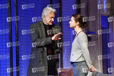 Theaterprobe 'Skylight' in Berlin