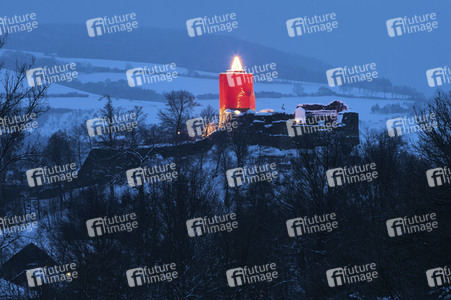 Die größte Adventskerze Norddeutschlands in Polle