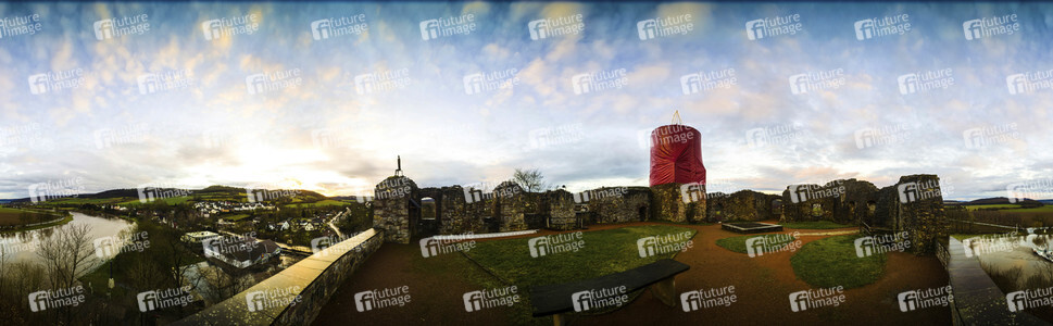 Die größte Adventskerze Norddeutschlands in Polle