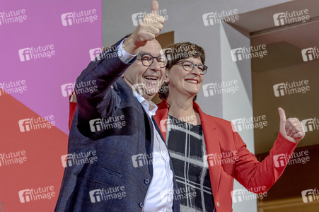 Pressekonferenz zur neuen SPD Führungsspitze in Berlin
