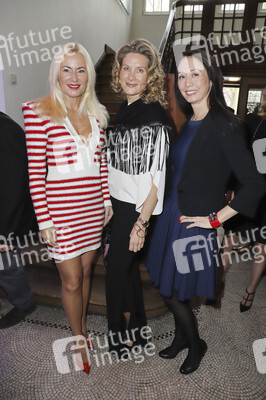 Christmas Ladies Lunch in Hamburg