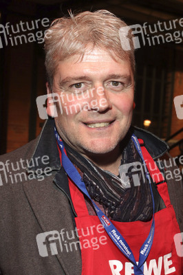 Charity-Weihnachtsfeier für Obdachlose in Hamburg