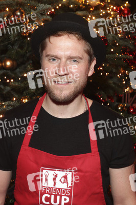 Charity-Weihnachtsfeier für Obdachlose in Hamburg