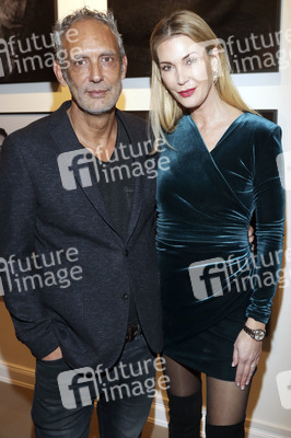 Ausstellungseröffnung 'Covered II – Famous Friends' in Hamburg