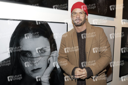 Ausstellungseröffnung 'Covered II – Famous Friends' in Hamburg