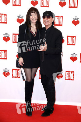 TV-Spendengala 'Ein Herz für Kinder' 2019 in Berlin