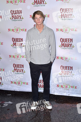 Queen Mary Christmas Media & VIP Night in Long Beach