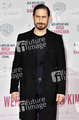 Filmpremiere 'Als Hitler das rosa Kaninchen stahl' in Berlin