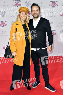 Filmpremiere 'Als Hitler das rosa Kaninchen stahl' in Berlin