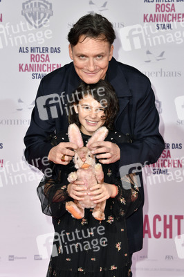 Filmpremiere 'Als Hitler das rosa Kaninchen stahl' in Berlin