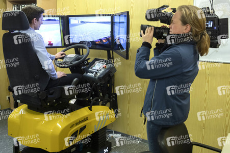 Präsentation des Winter-Fuhrparks des Flughafens Köln Bonn