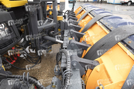 Präsentation des Winter-Fuhrparks des Flughafens Köln Bonn