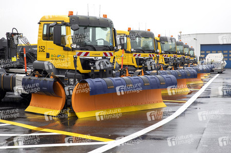 Präsentation des Winter-Fuhrparks des Flughafens Köln Bonn