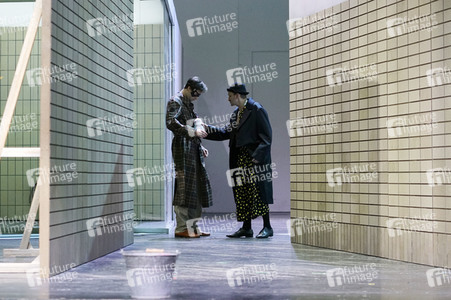 Theaterprobe '(Life on earth can be sweet) Donna' in Berlin