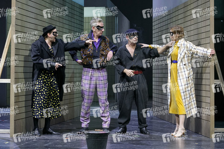 Theaterprobe '(Life on earth can be sweet) Donna' in Berlin