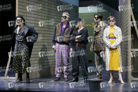 Theaterprobe '(Life on earth can be sweet) Donna' in Berlin