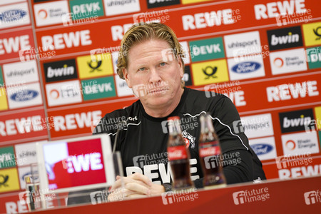 Pressekonferenz des 1. FC Köln in Köln