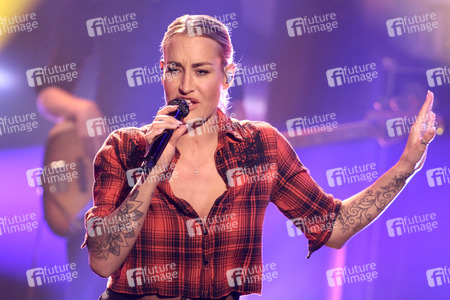 TV-Show 'Menschen 2019' in Hamburg