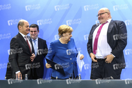 Spitzengespräch der Bundesregierung zur Fachkräftezuwanderung in Berlin