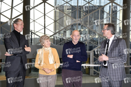 Schlüsselübergabe Axel-Springer-Neubau in Berlin