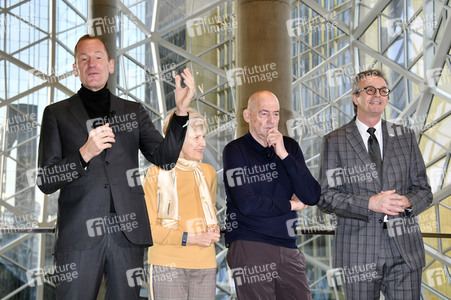 Schlüsselübergabe Axel-Springer-Neubau in Berlin