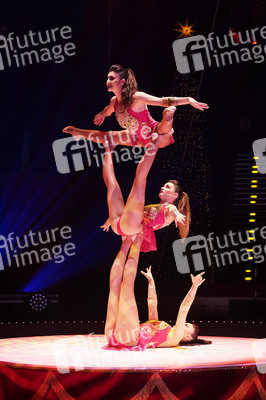 Generalprobe '16. Original Roncalli Weihnachtscircus' in Berlin