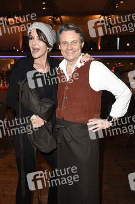 25. Weihnachtsfeier für Obdachlose und Bedürftige in Berlin